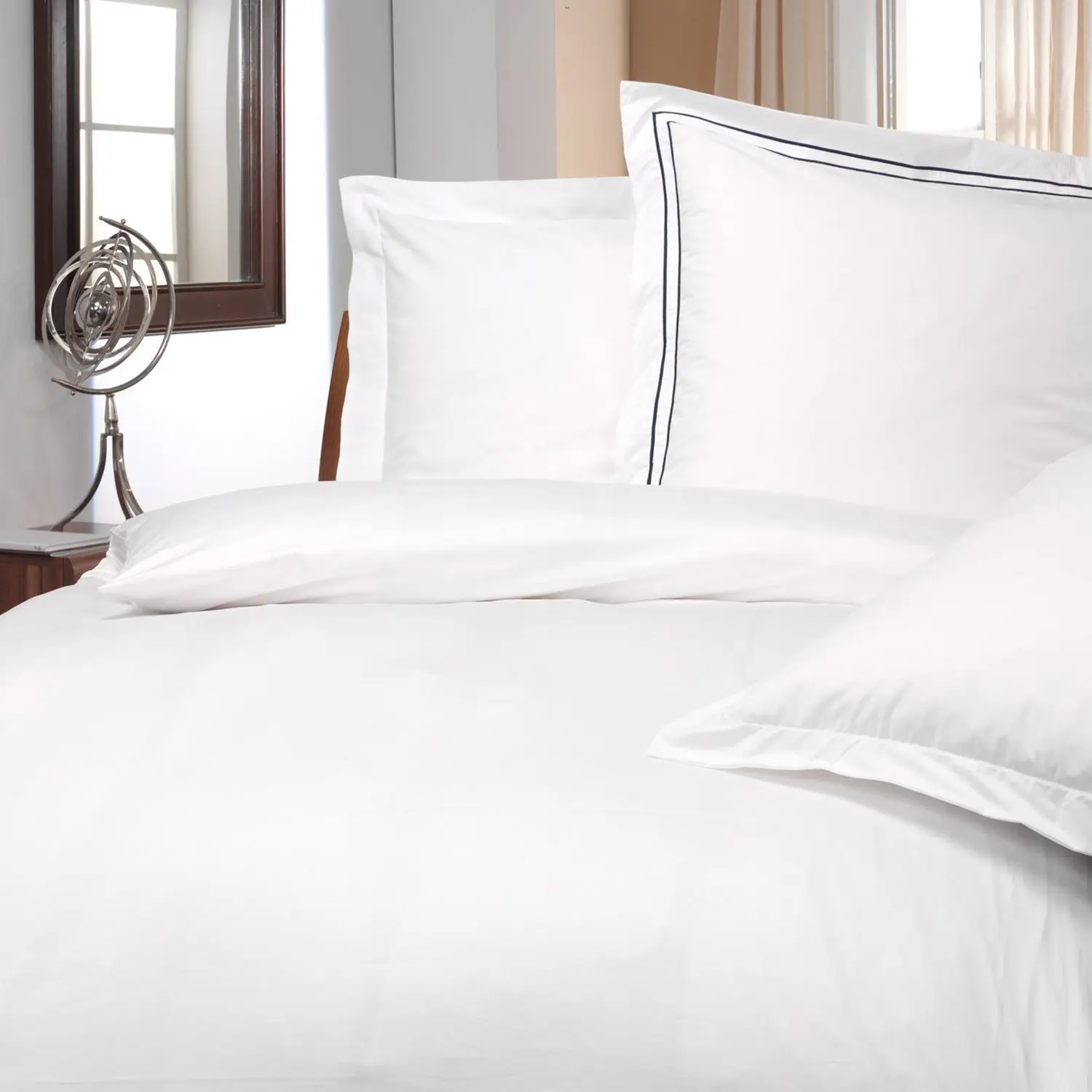 Schlafzimmer von Heinrich Seegers Objekttextilien GmbH