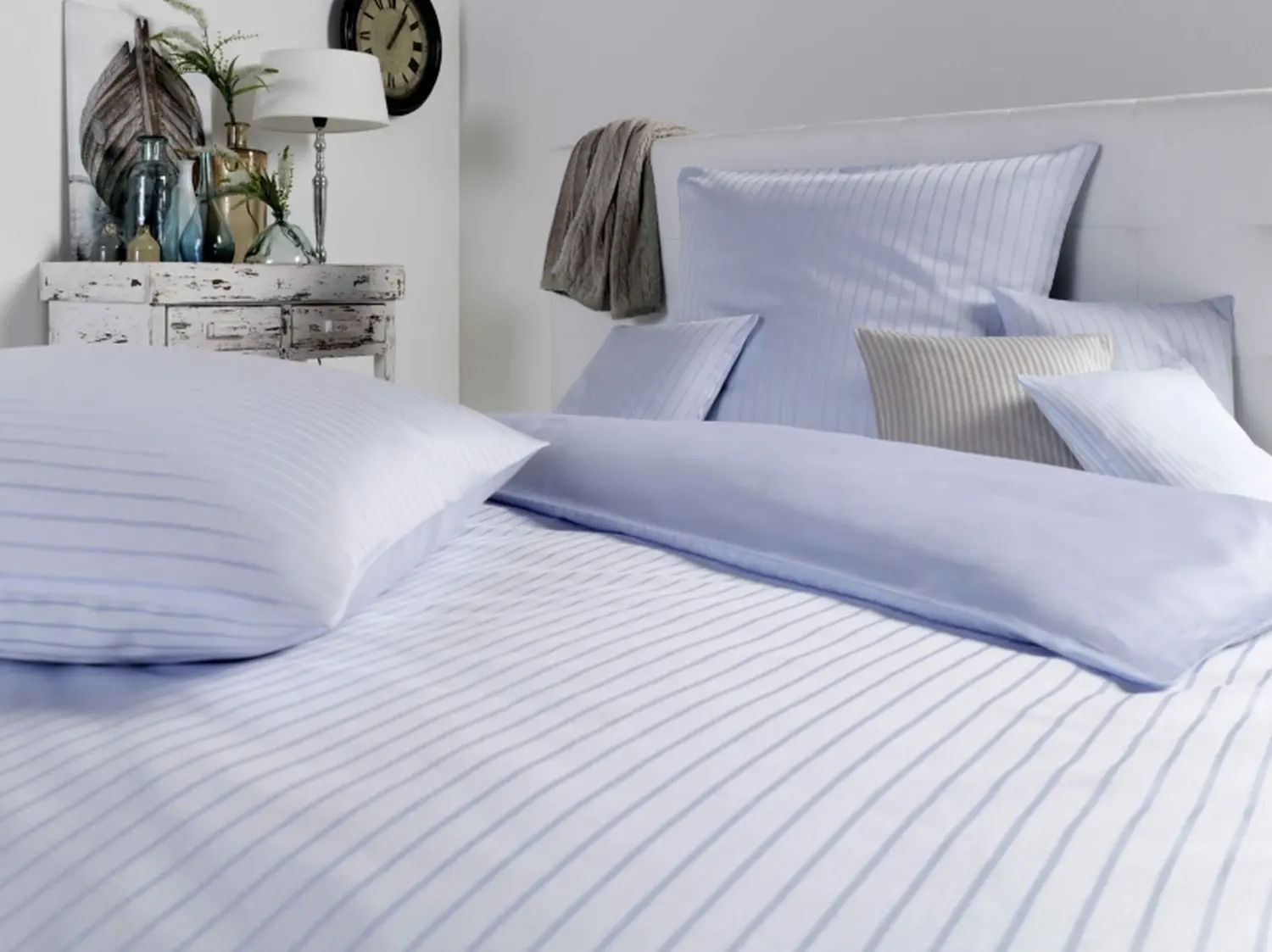 Streifenbettlaken von Heinrich Seegers Objekttextilien GmbH